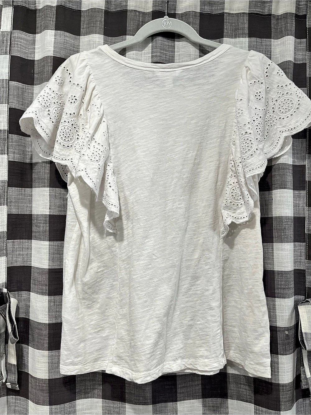 Time and Tru Girls Large Eyelet Flutter Sleeve Top White